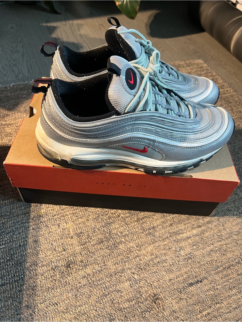 Nike Men’s Air Max 97 OG - Silver with Red Swoosh